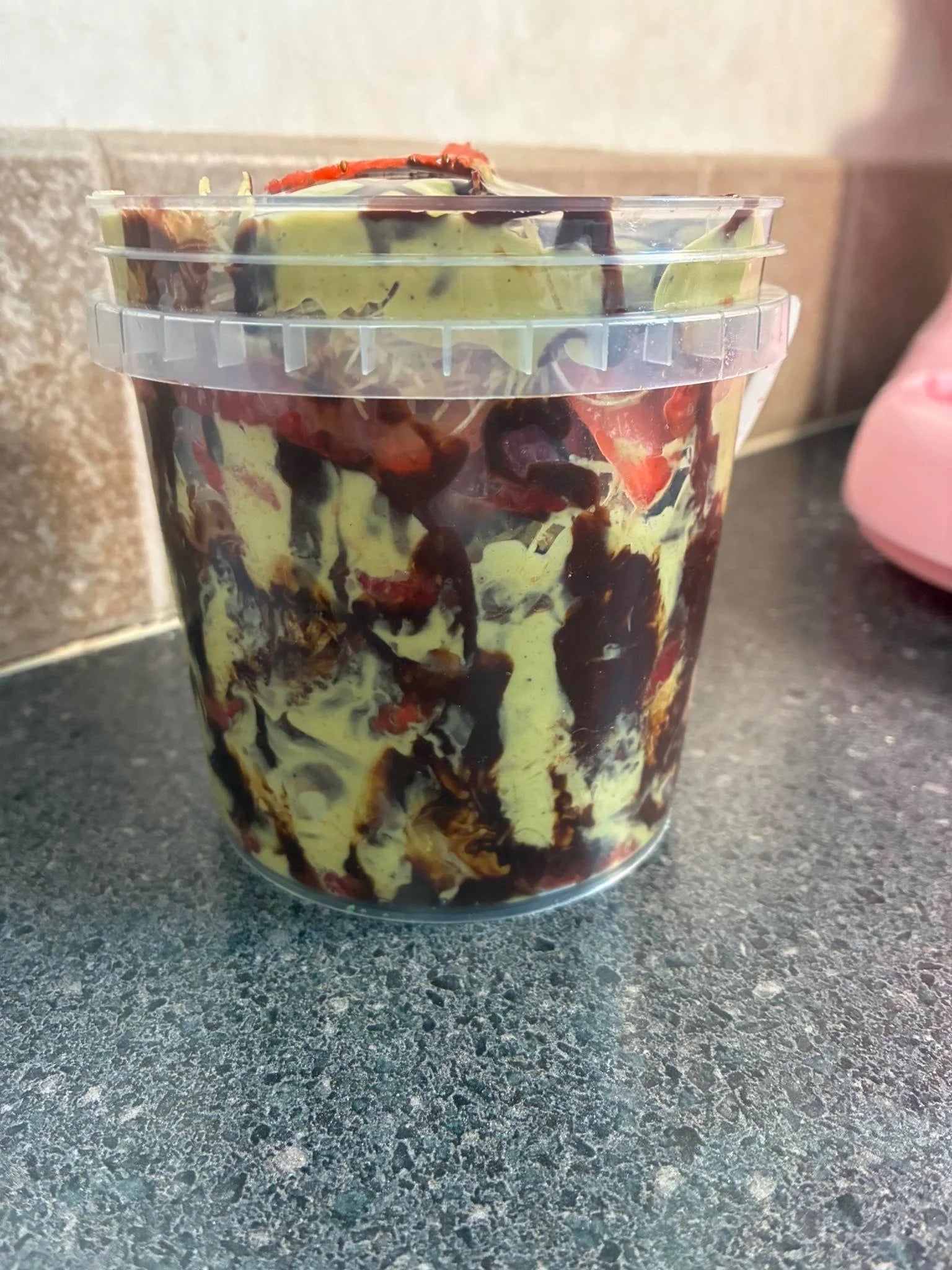 Strawberry Dubai Chocolate Overload