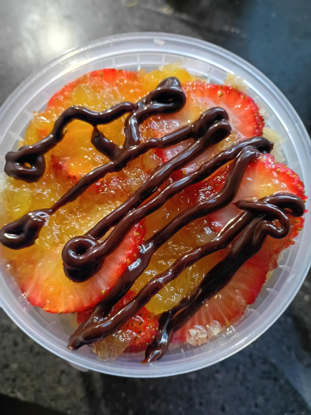 🍌 Banana Split Delight Dessert Bucket